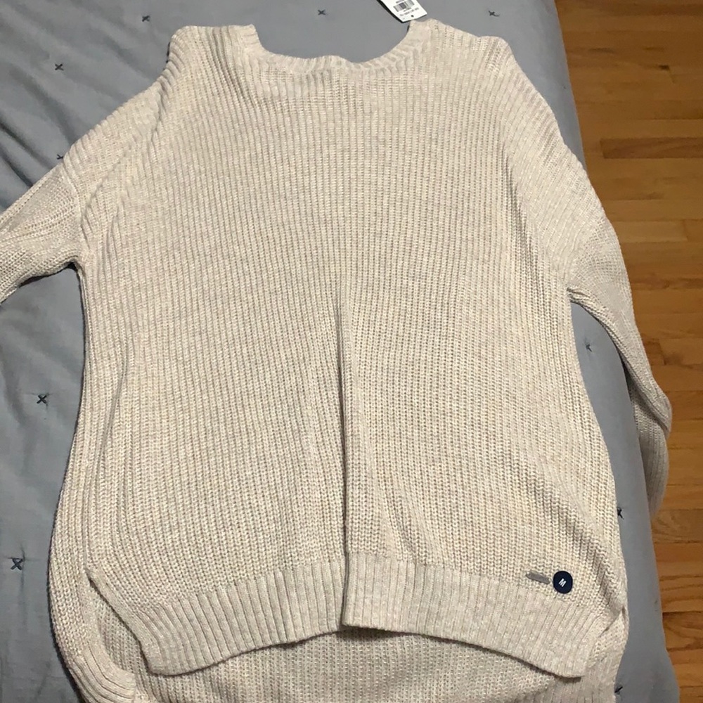 Women’s hollister sweater